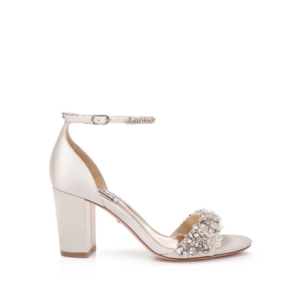 Badgley Mischka Finesse Ankle Strap Satin Crystal Rhinestone Bridal Formal Heel - Picture 7 of 14